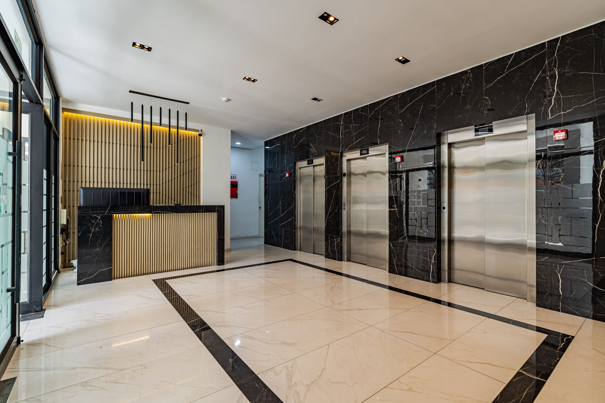 Lobby 5