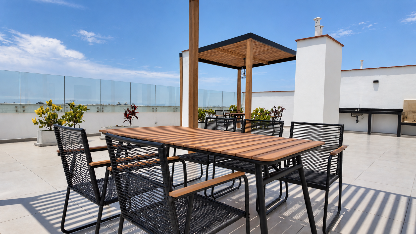 Modern Rooftop Dining Terrace